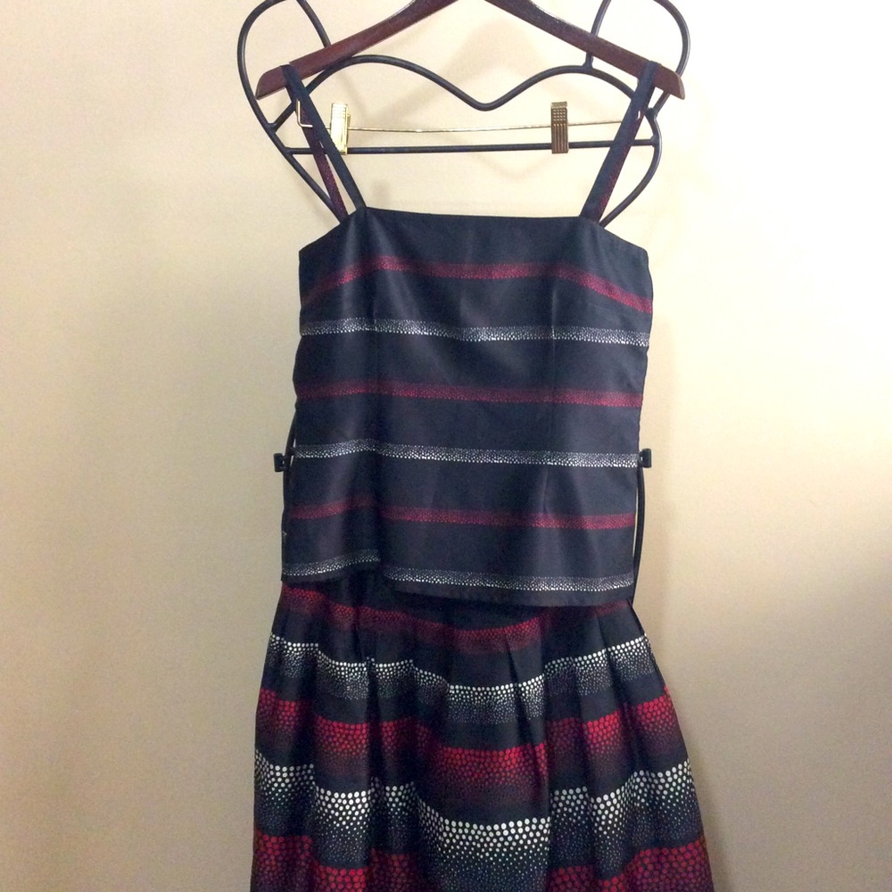 Satin Evening 2-piece dress with shall